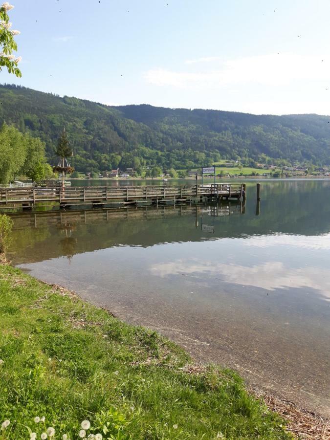 Ferienwohnung Kamot Steindorf am Ossiacher See Bagian luar foto